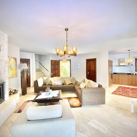 Club Barbarossa Kaş