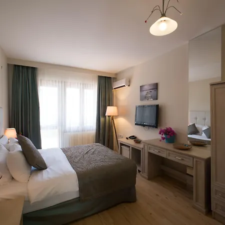 Club Barbarossa Otel 4*