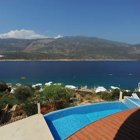 巴巴罗萨俱乐部酒店 酒店 4*