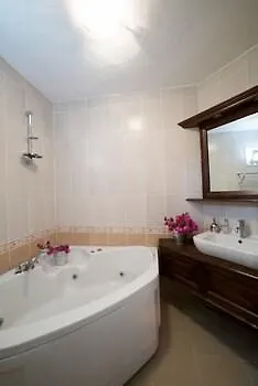 Hotel Club Barbarossa Kaş